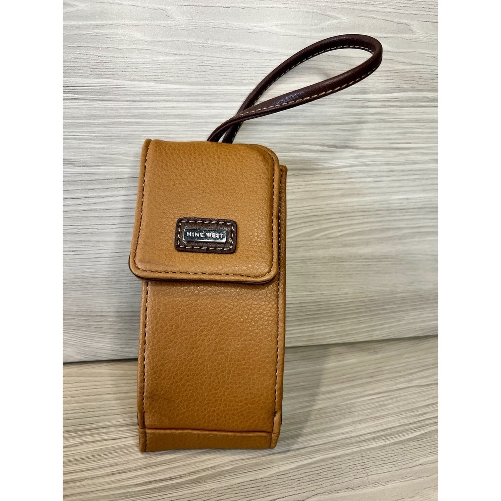 Nine West  Wristlet  - Glasses  - ID  - Coin Carrier Case - Tan